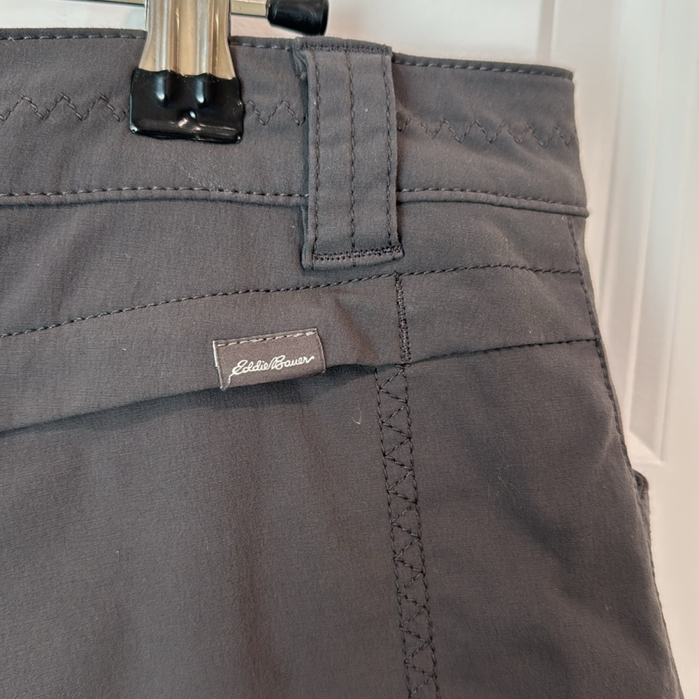 Eddie Bauer Horizon Adventure Golf Hiking Skort - Size 12 - Gray - Picture 5 of 9